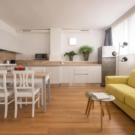 Centrale Mazzoni Apartments R&R Veneza Exterior foto