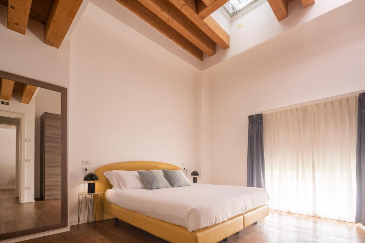 Mazzoni R&r Venedig