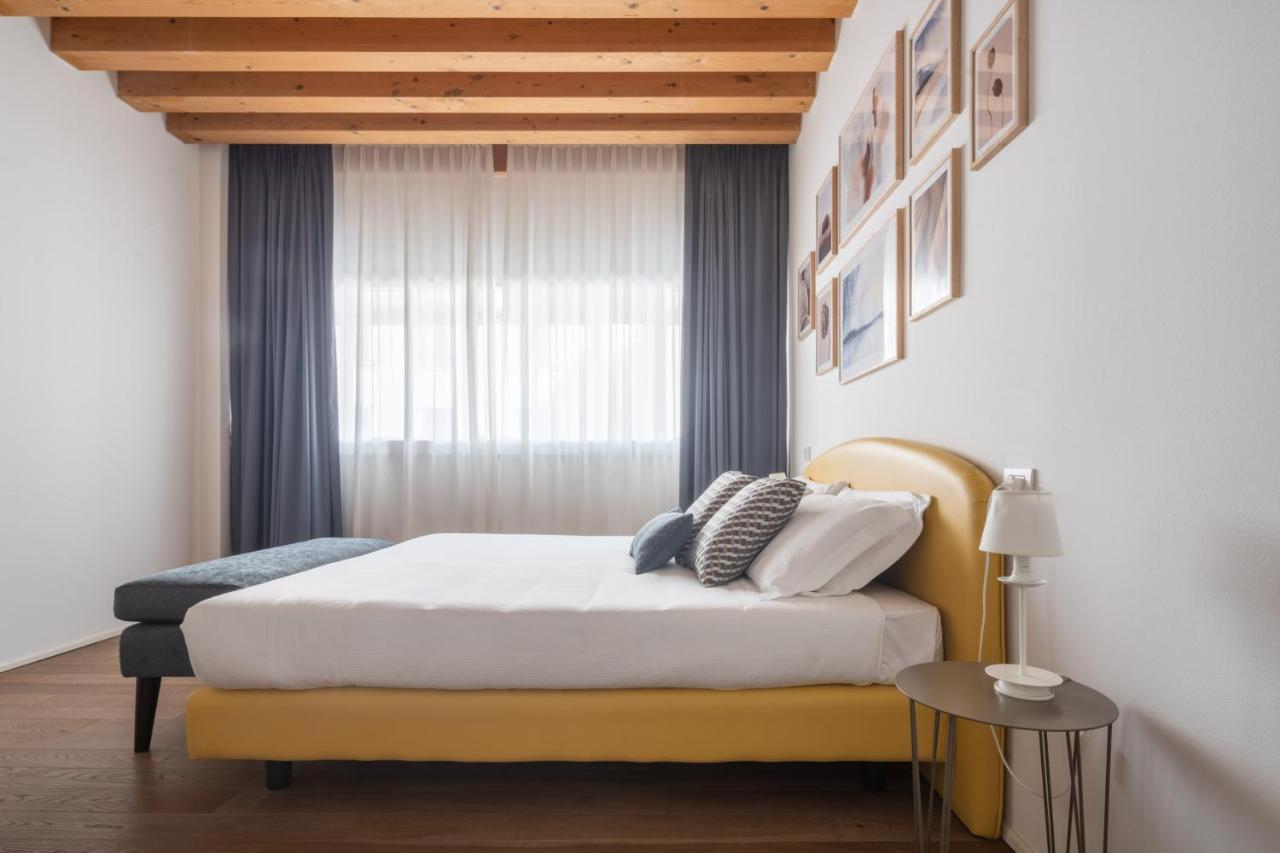 Mazzoni R&r Apartamento Venecia