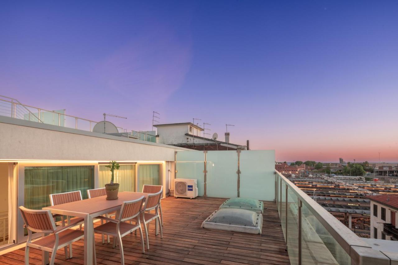 Mazzoni R&r Apartamento *
